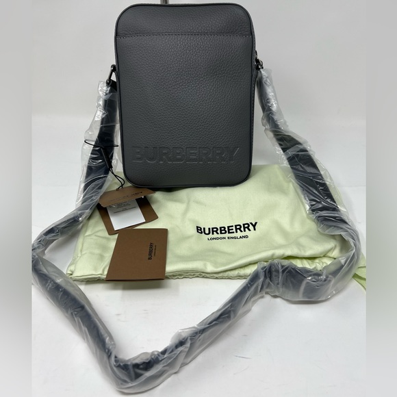 New Burberry leather messenger bag Thornton Small Messenger Bag Crossbody bag - Picture 3 of 10